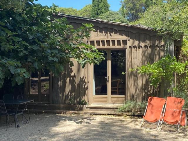 Cabane De La Leque Fontvieille Bagian luar foto